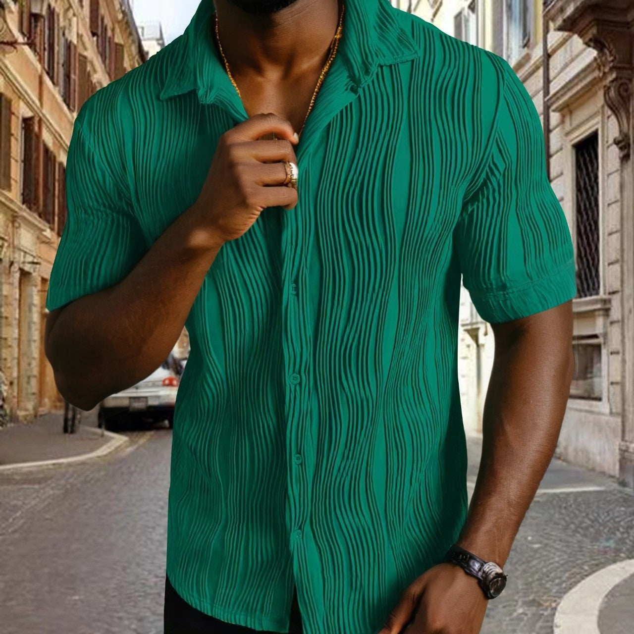 Chemise à manches courtes à texture irrégulière respirante et décontractée à la mode Homme