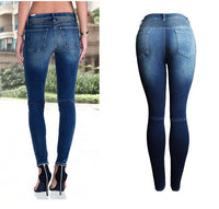 Pantalon crayon en denim taille moyenne, coupe slim, extensible et amincissant, effet vieilli Femme - RAPHYA