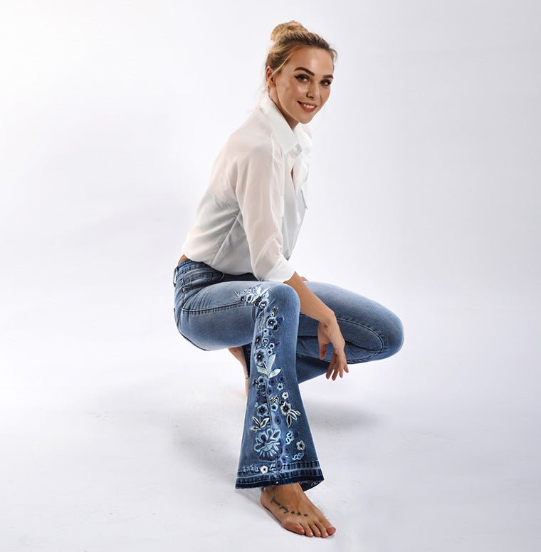 Pantalon large en denim évasé à broderies épaisses Femme - RAPHYA