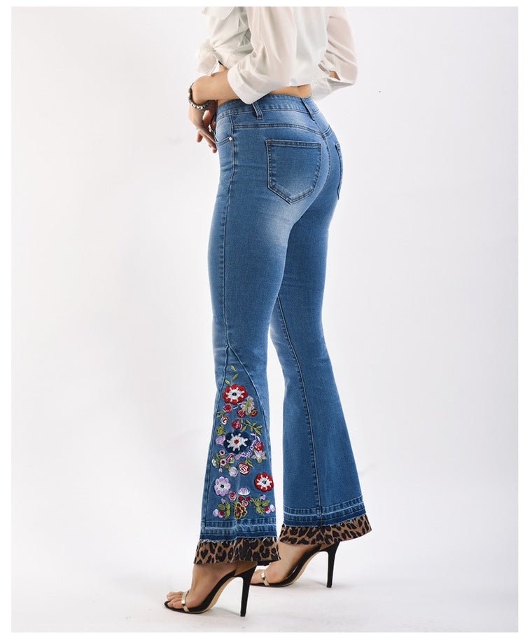 Pantalon large évasé en denim imprimé léopard patchwork brodé Femme - RAPHYA