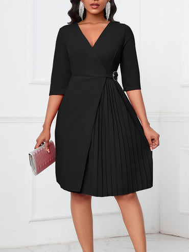 Robe plissée à manches mi-longues, couleur unie, col en V, taille tendance Femme - RAPHYA